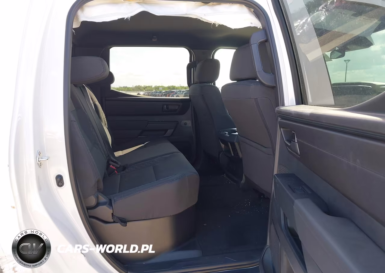 2026 Toyota Tundra Sr Crewmax 5.5' Bed VIN:5TFKB5DB7TX350975 - 8