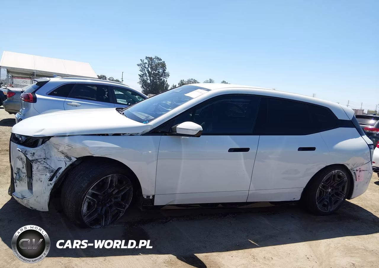 2026 BMW Ix xDrive45 VIN:WB543CF00TCU96319 - 14