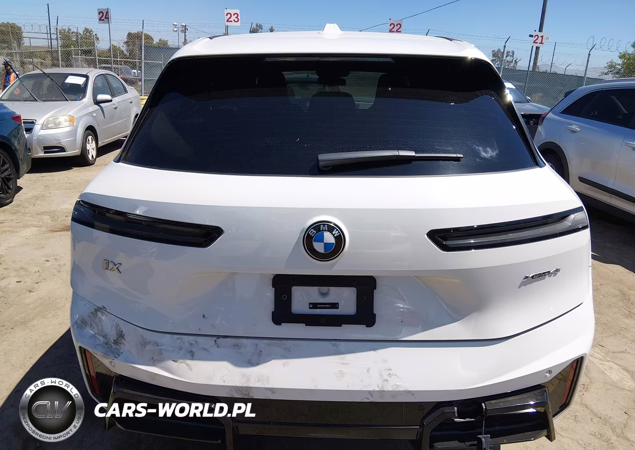 2026 BMW Ix xDrive45 VIN:WB543CF00TCU96319 - 16