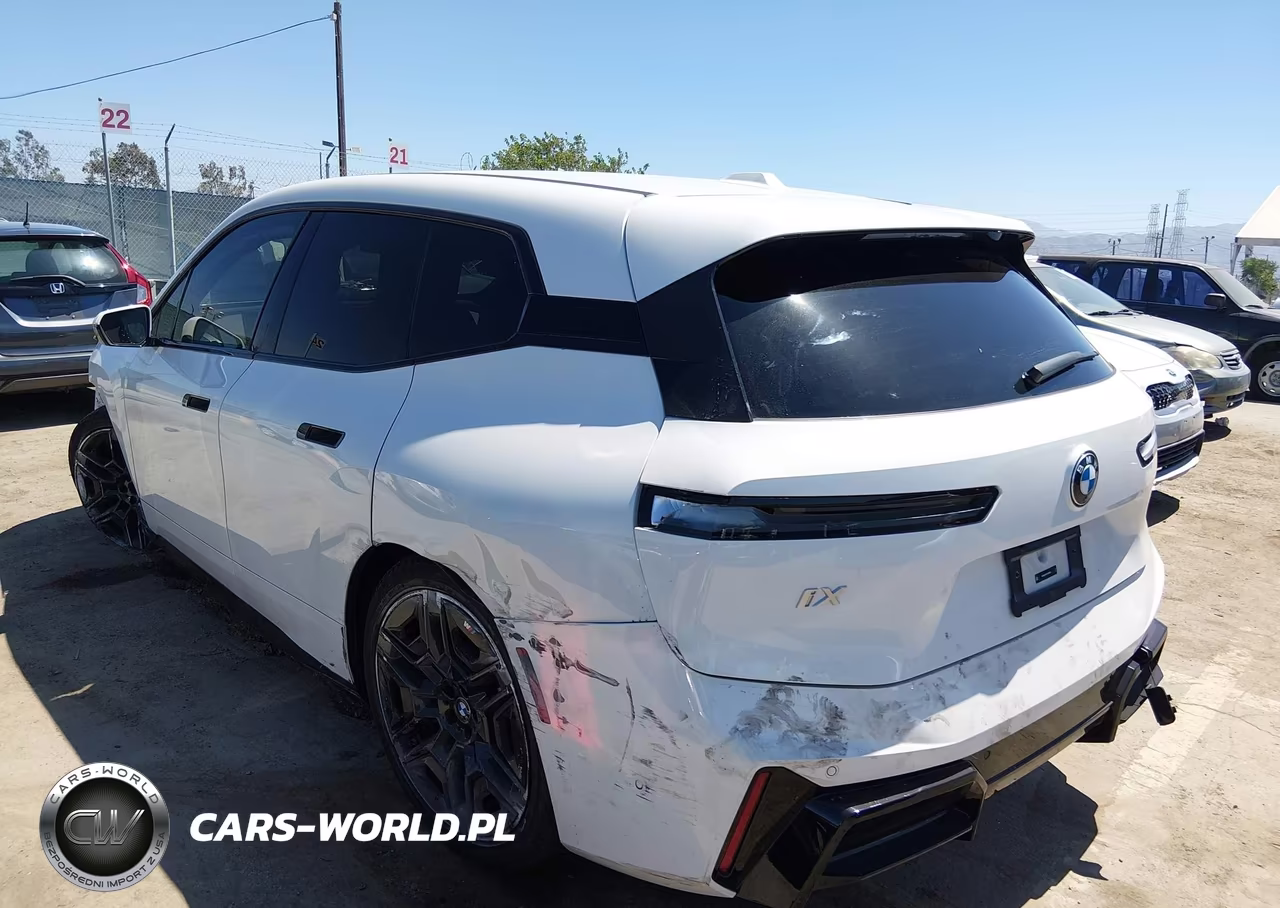 2026 BMW Ix xDrive45 VIN:WB543CF00TCU96319 - 3