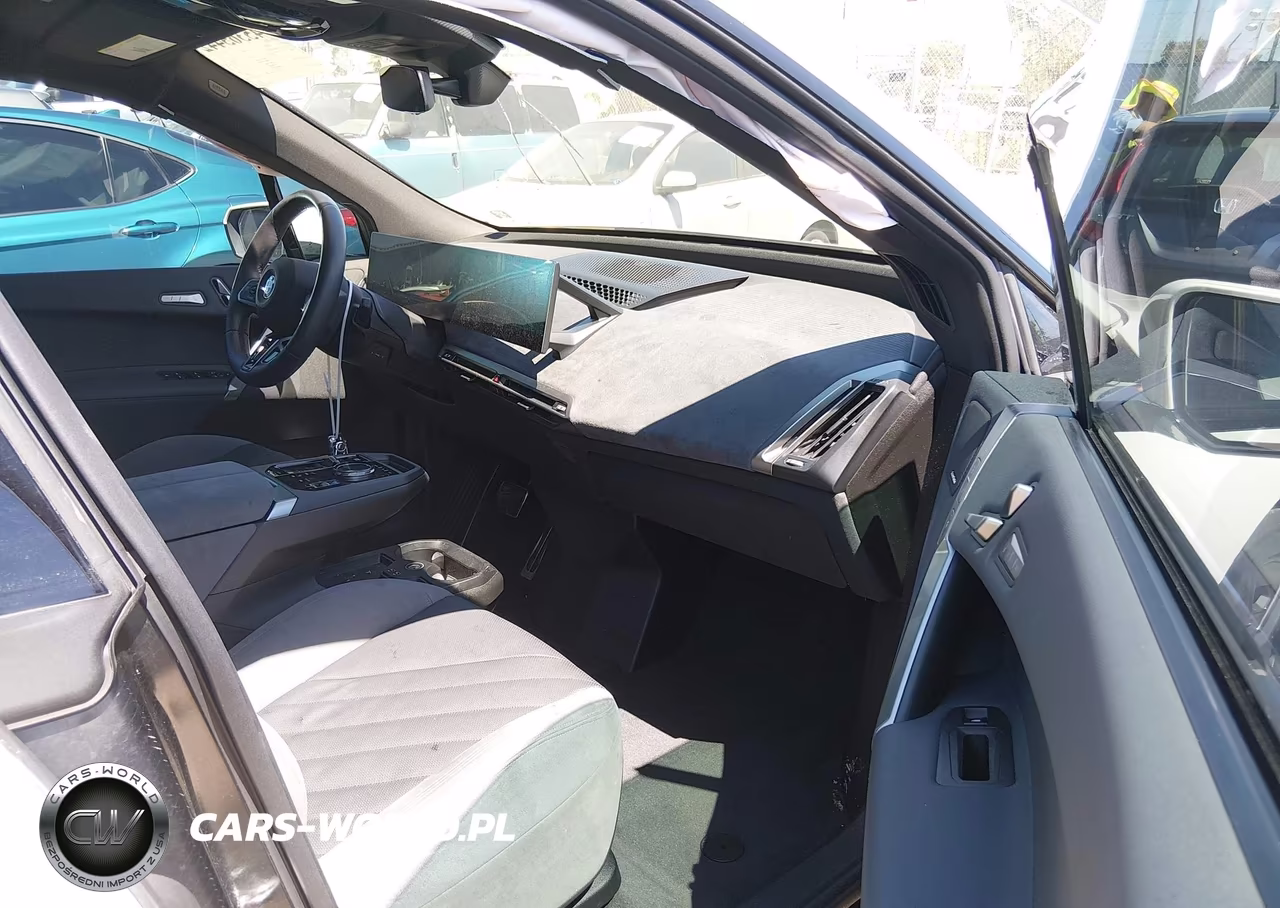 2026 BMW Ix xDrive45 VIN:WB543CF00TCU96319 - 5