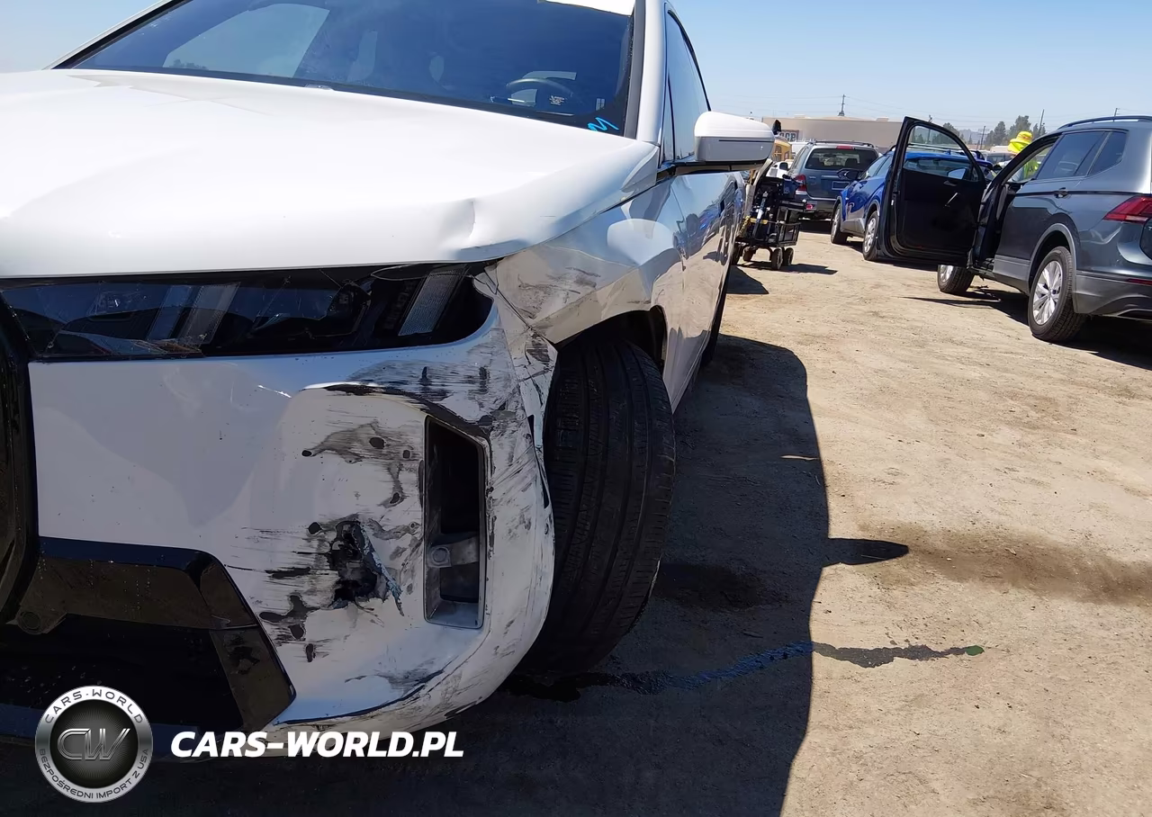 2026 BMW Ix xDrive45 VIN:WB543CF00TCU96319 - 6