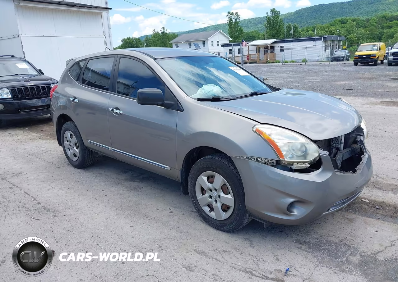2013 Nissan Rogue S – zdjęcie 1 z 17