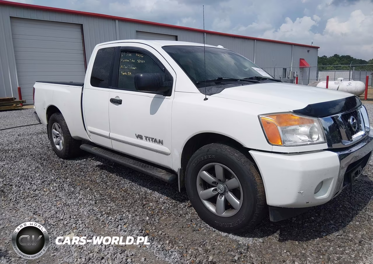 2014 Nissan Titan Sv