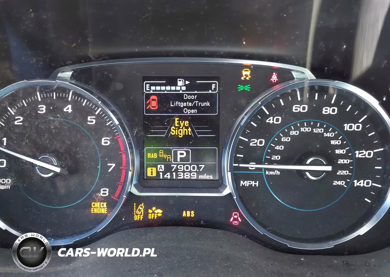 2018 Subaru Forester 2.5I Touring VIN:JF2SJAWC3JH462179 - 16
