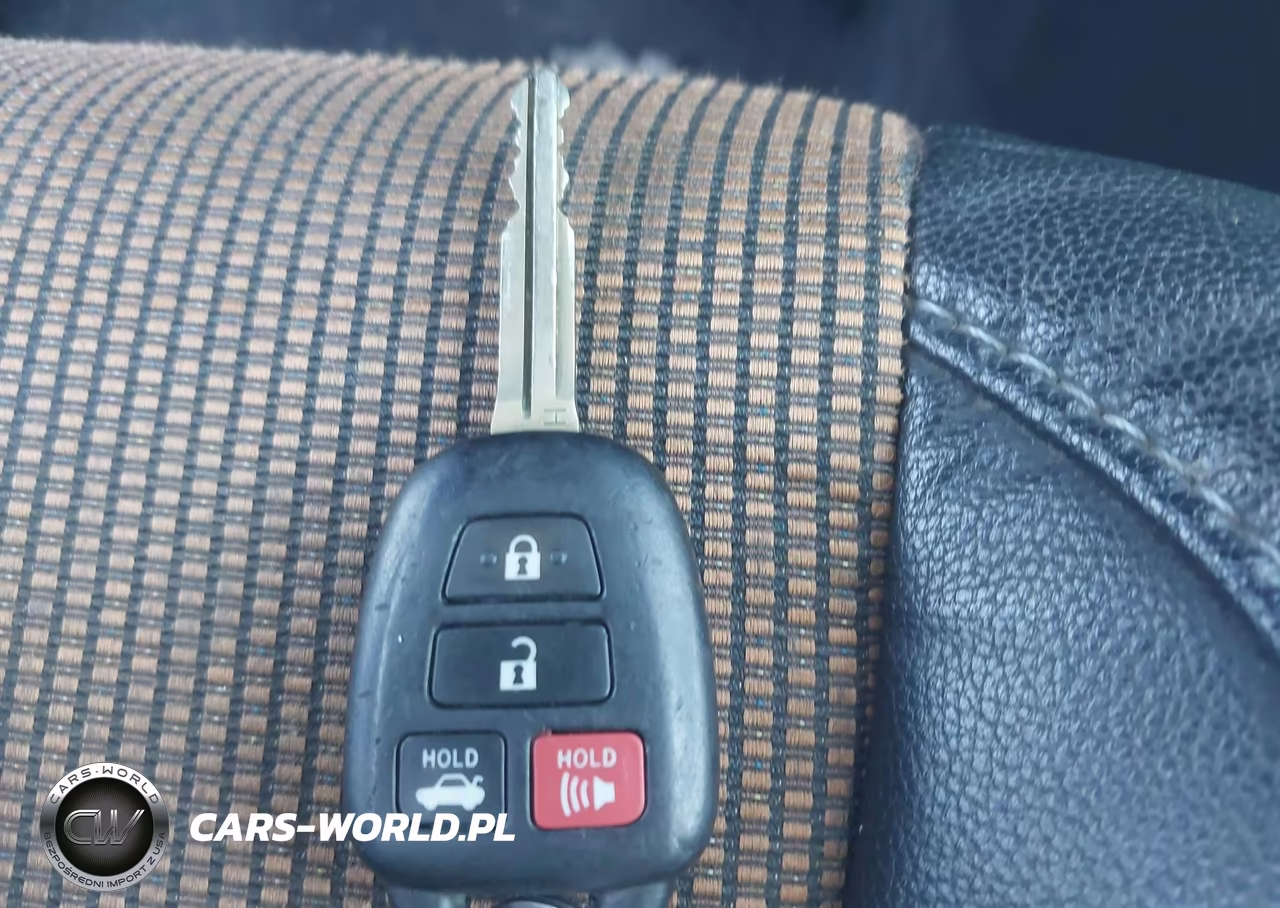 2014 Toyota Corolla S Plus VIN:2T1BURHE0EC220401 - 11