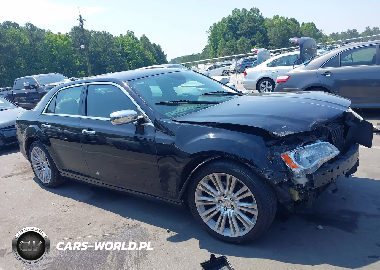 2014 Chrysler 300C VIN:2C3CCAEG6EH230987 - 13