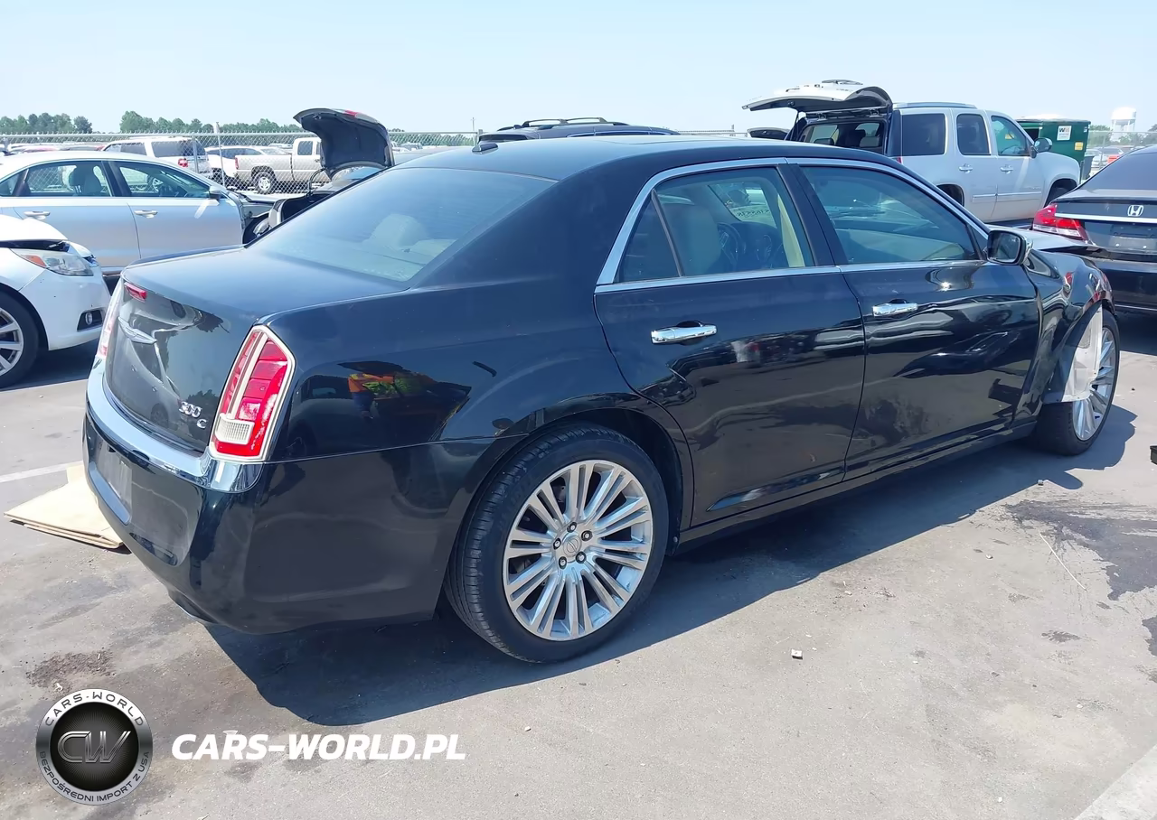 2014 Chrysler 300C VIN:2C3CCAEG6EH230987 - 4