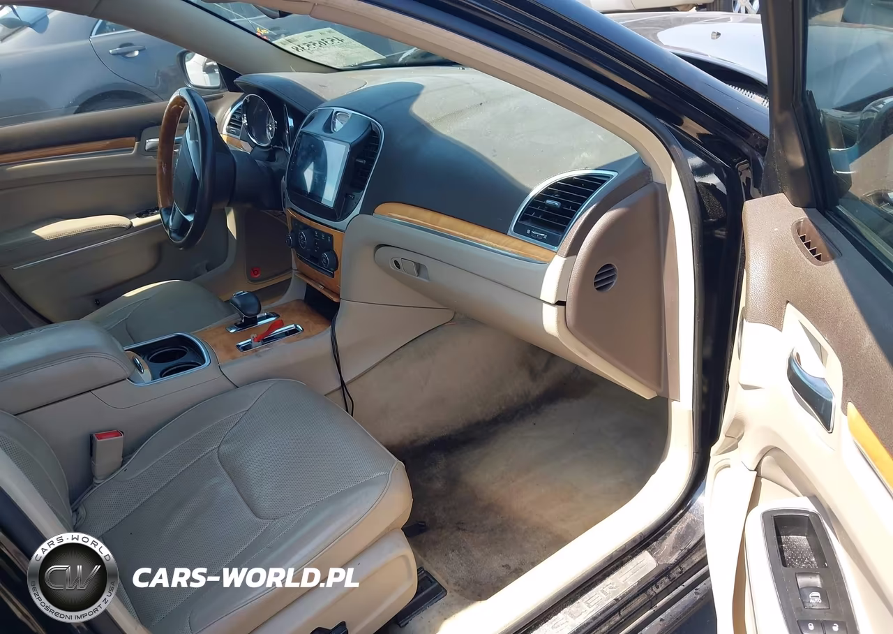 2014 Chrysler 300C VIN:2C3CCAEG6EH230987 - 5