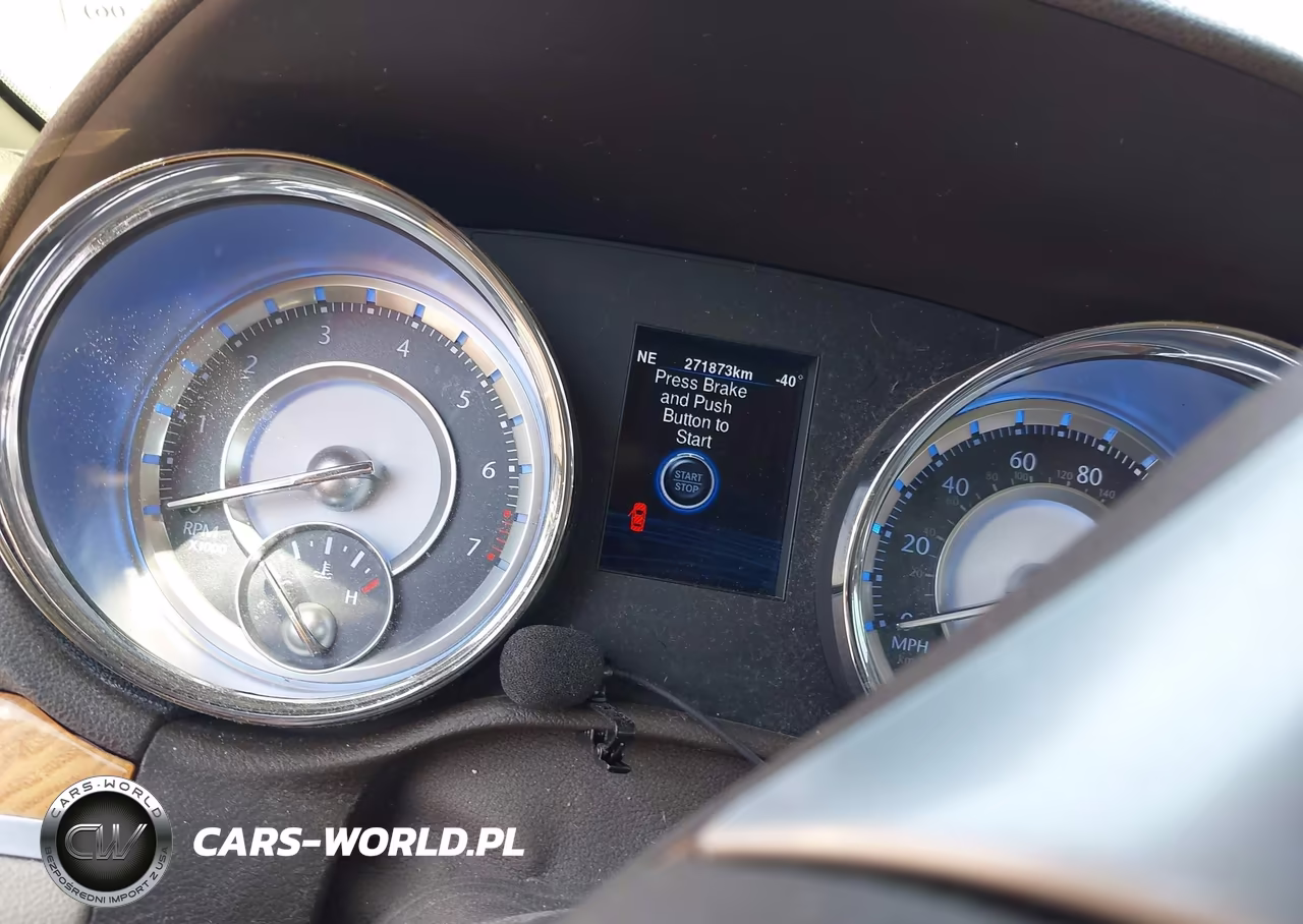 2014 Chrysler 300C VIN:2C3CCAEG6EH230987 - 7