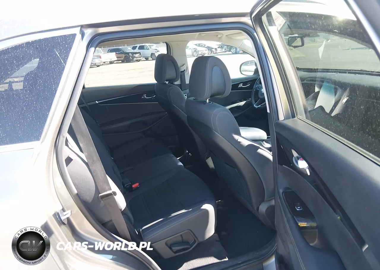 2016 Kia Sorento 2.4L Lx VIN:5XYPG4A34GG070583 - 8
