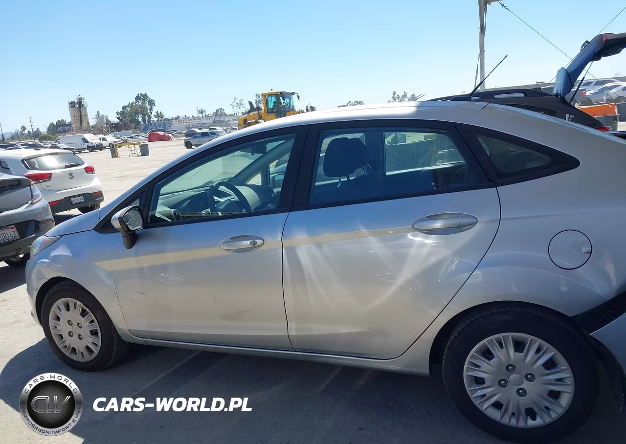 2019 Ford Fiesta S VIN:3FADP4AJ6KM119351 - 15