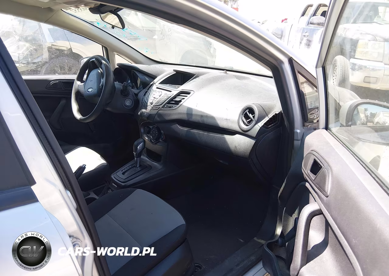 2019 Ford Fiesta S VIN:3FADP4AJ6KM119351 - 5
