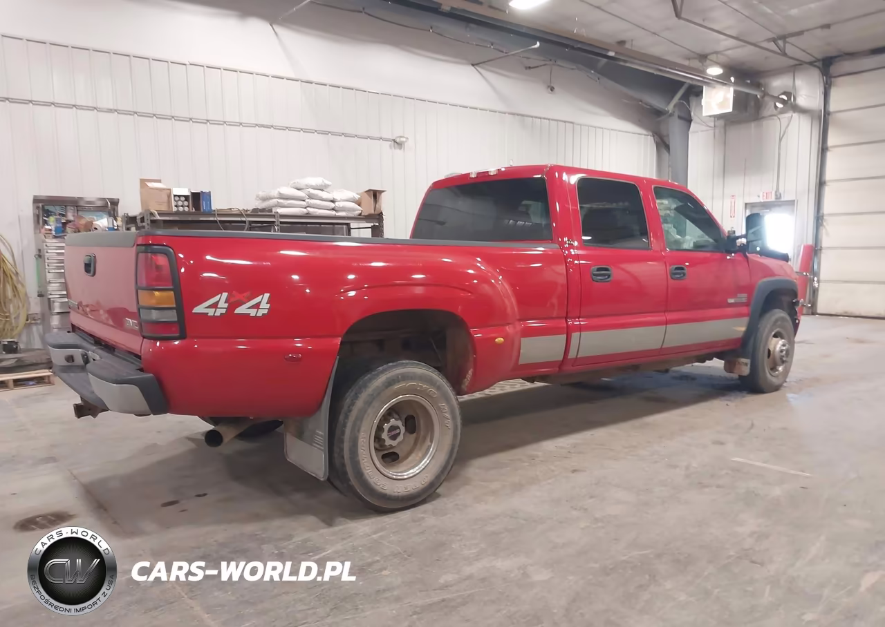 2007 GMC Sierra 3500 Classic Slt VIN:1GTJK33D07F163415 - 4