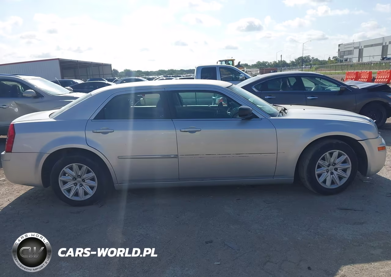 2008 CHRYSLER 300 LX VIN:2C3KA43R98H109057 - 13