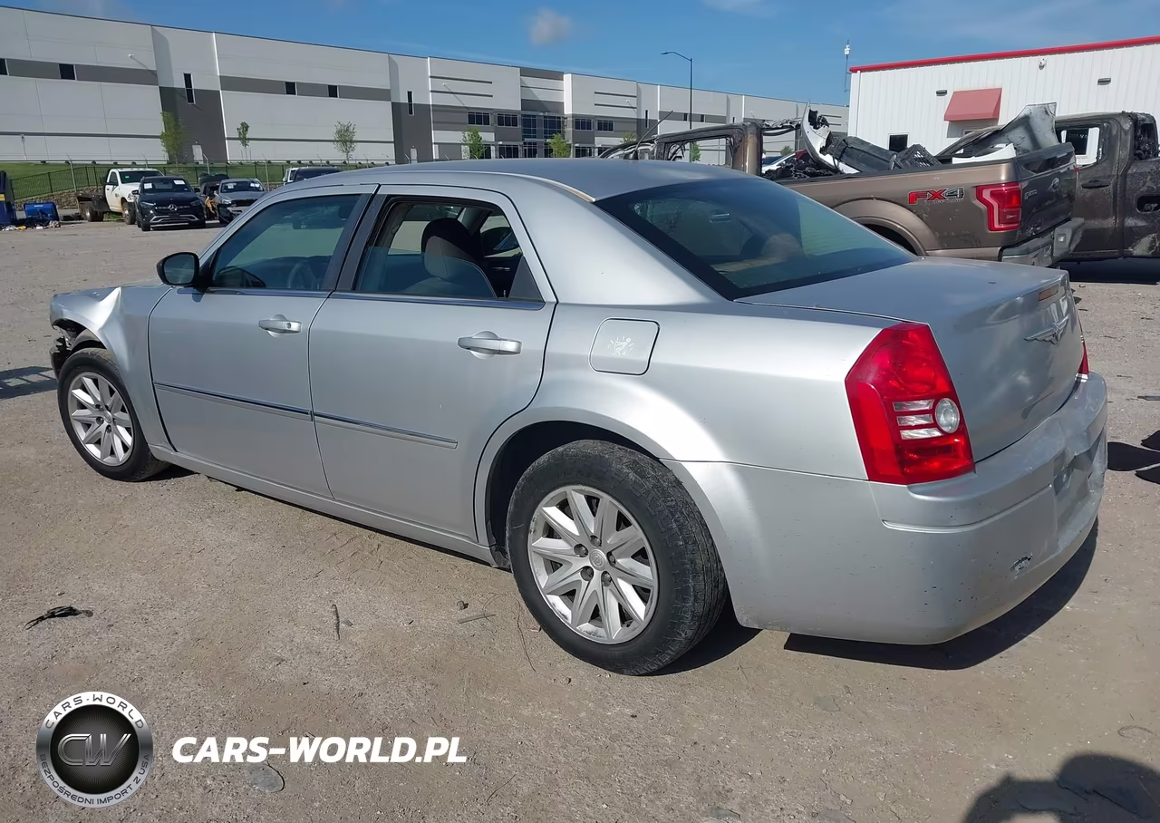 2008 CHRYSLER 300 LX VIN:2C3KA43R98H109057 - 3