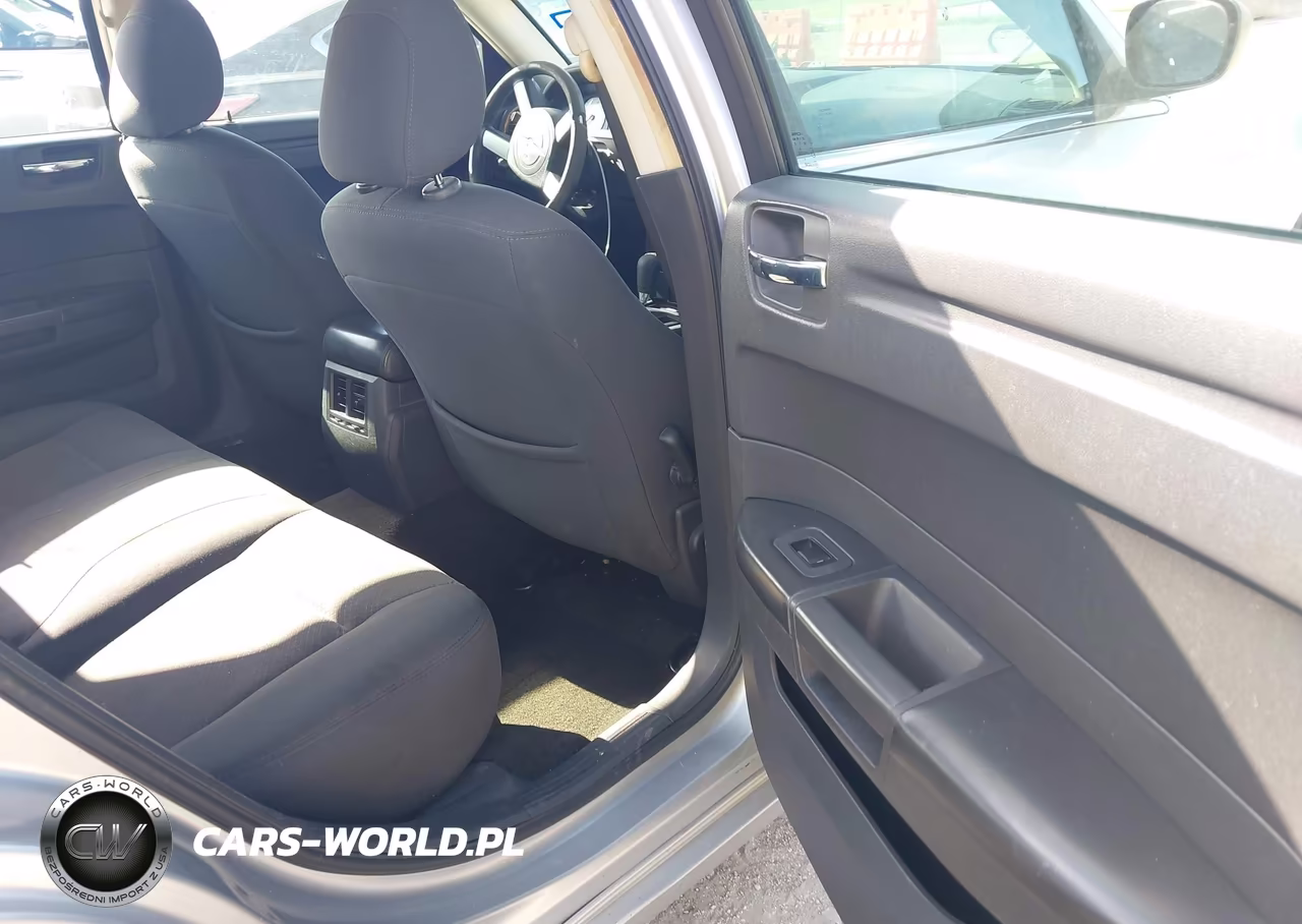 2008 CHRYSLER 300 LX VIN:2C3KA43R98H109057 - 8