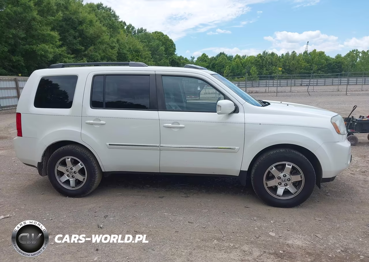 2011 Honda Pilot Touring VIN:5FNYF3H99BB050857 - 13