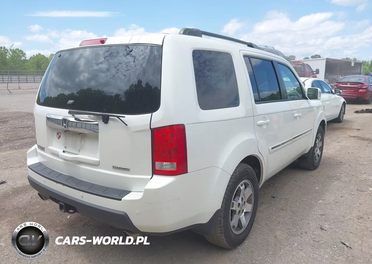 2011 Honda Pilot Touring VIN:5FNYF3H99BB050857 - 4