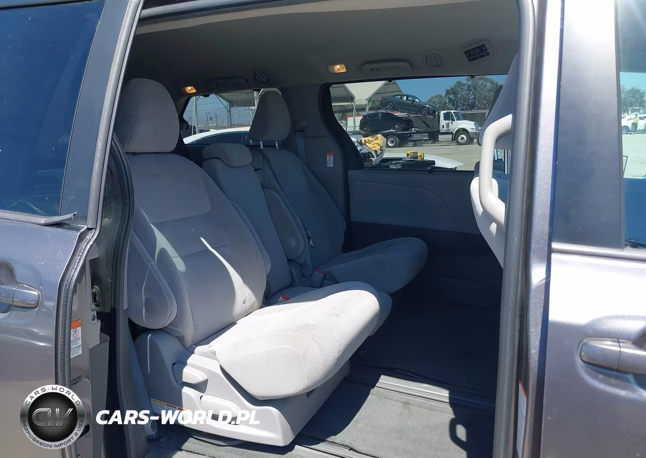 2015 Toyota Sienna Le 8 Passenger VIN:5TDKK3DC4FS583509 - 8