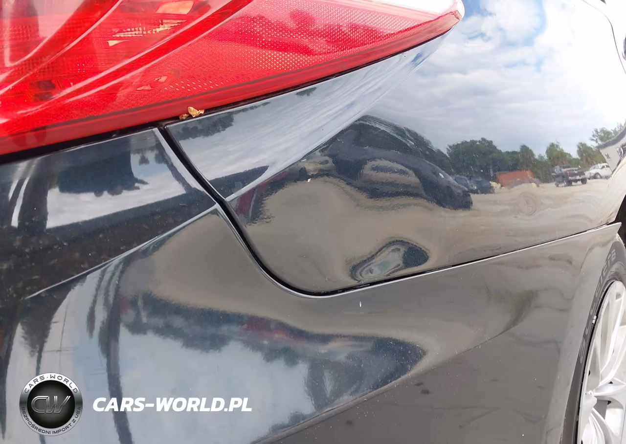 2015 Toyota Camry Le VIN:4T4BF1FKXFR471310 - 18
