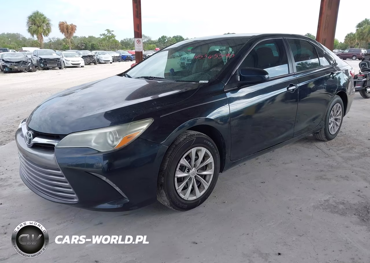 2015 Toyota Camry Le VIN:4T4BF1FKXFR471310 - 2