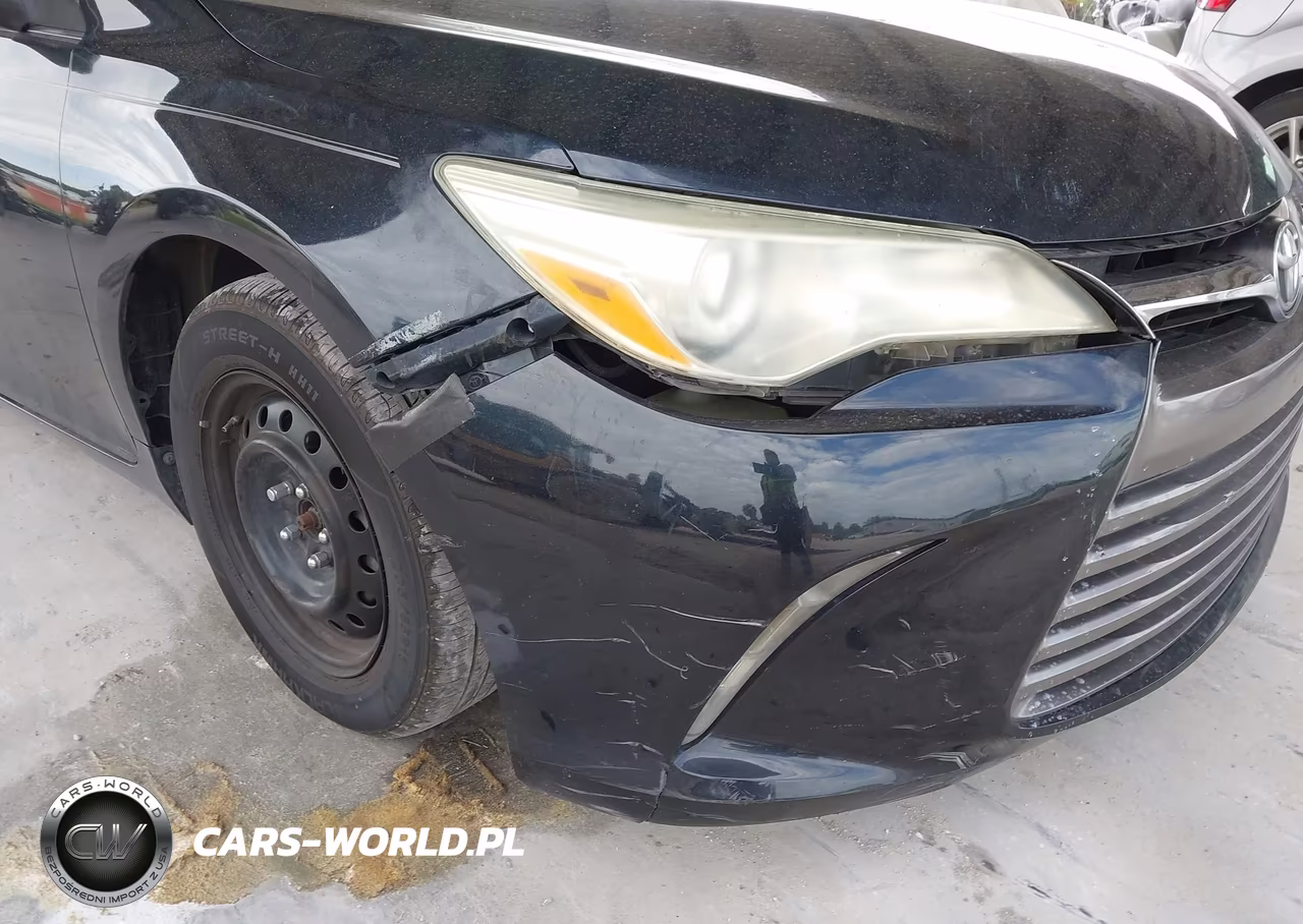 2015 Toyota Camry Le VIN:4T4BF1FKXFR471310 - 6