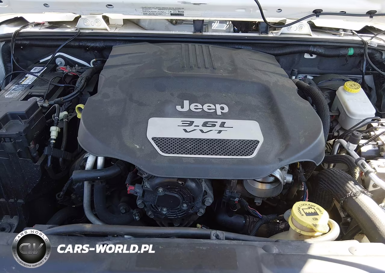 2013 Jeep Wrangler Unlimited Sport VIN:1C4BJWDG2DL513738 - 10