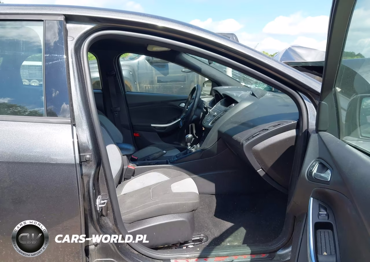 2018 Ford Focus St VIN:1FADP3L9XJL232443 - 5