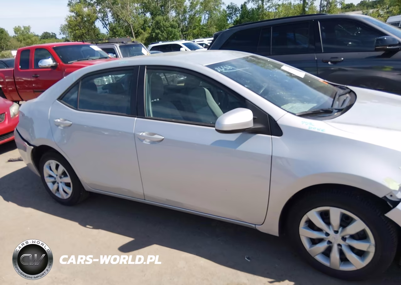 2015 Toyota Corolla Le VIN:2T1BURHE7FC436862 - 14