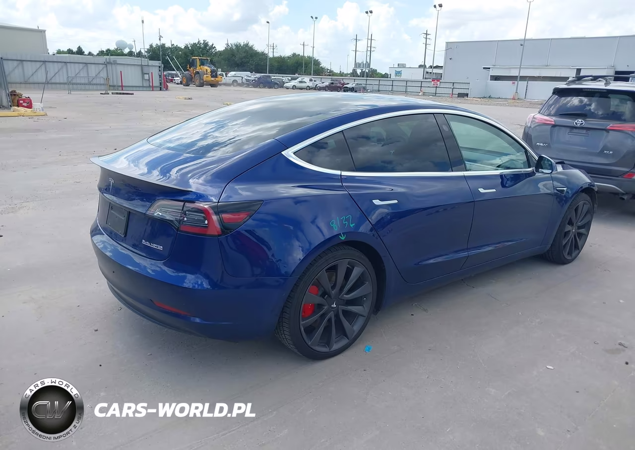 2020 Tesla Model 3 Performance Dual Motor All-Wheel Drive VIN:5YJ3E1EC7LF603136 - 4