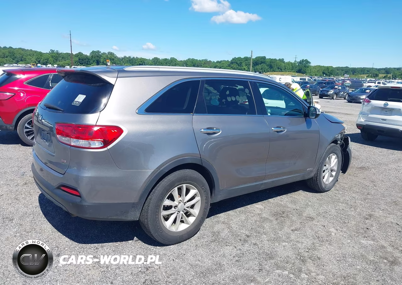 2016 Kia Sorento 2.4L Lx VIN:5XYPGDA30GG061671 - 4