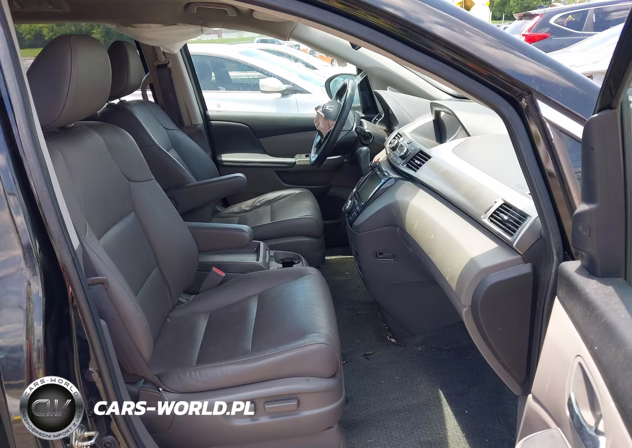 2016 Honda Odyssey Touring-Touring Elite VIN:5FNRL5H95GB069051 - 5