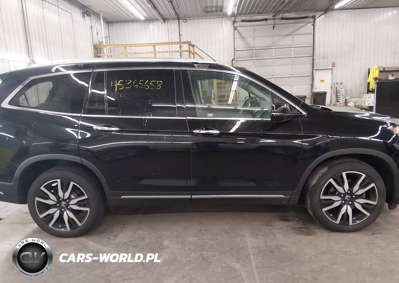 2019 Honda Pilot Touring VIN:5FNYF6H60KB092776 - 14