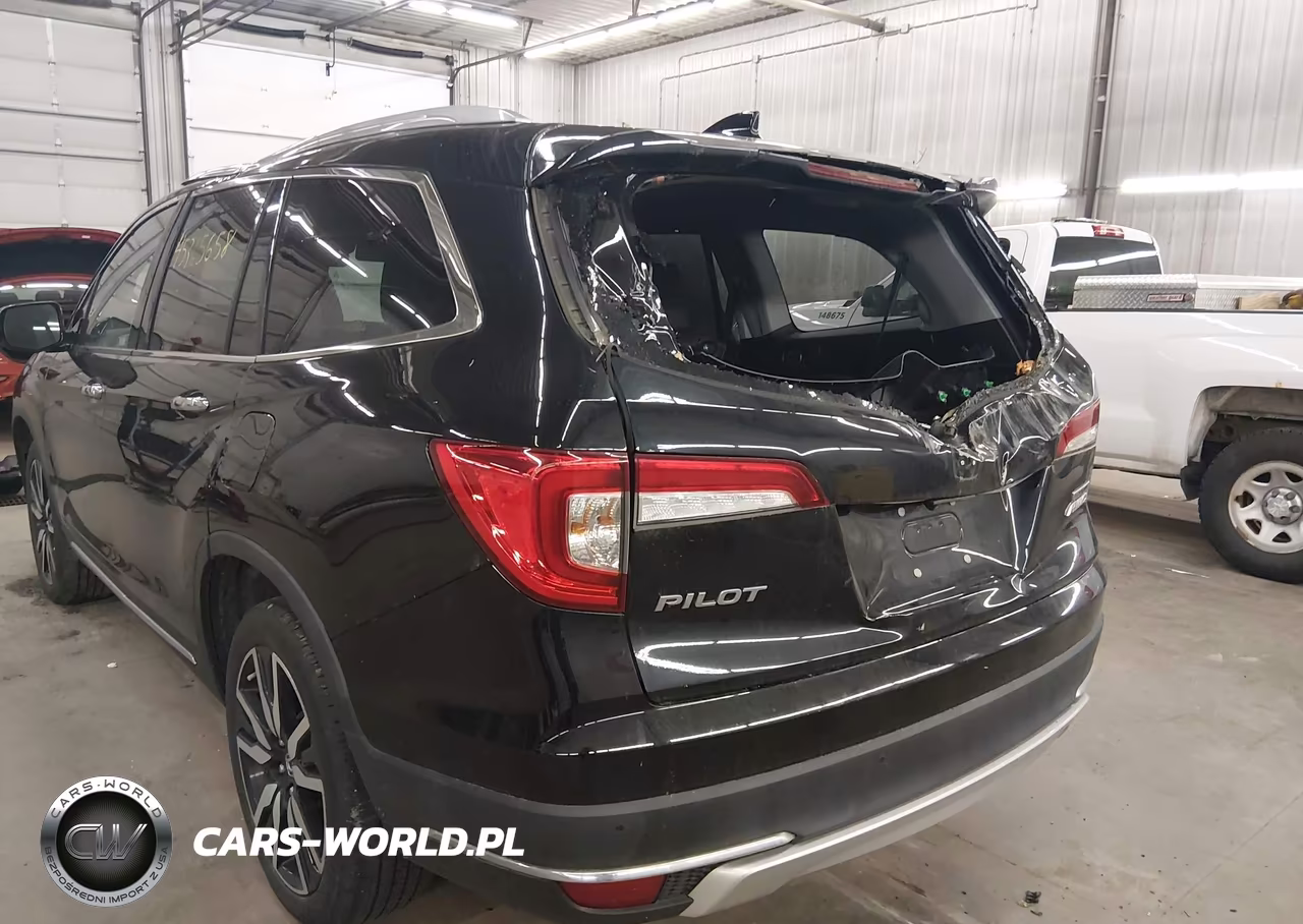 2019 Honda Pilot Touring VIN:5FNYF6H60KB092776 - 6