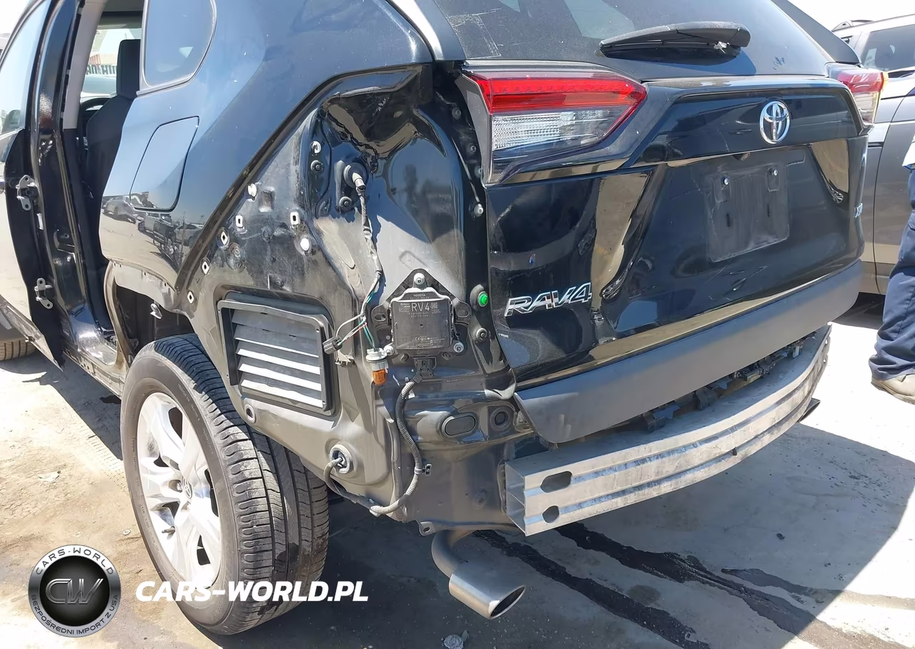 2021 Toyota Rav4 Xle VIN:2T3W1RFV6MC129653 - 6
