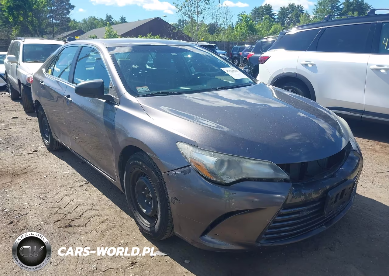 2017 Toyota Camry Le – zdjęcie 1 z 21