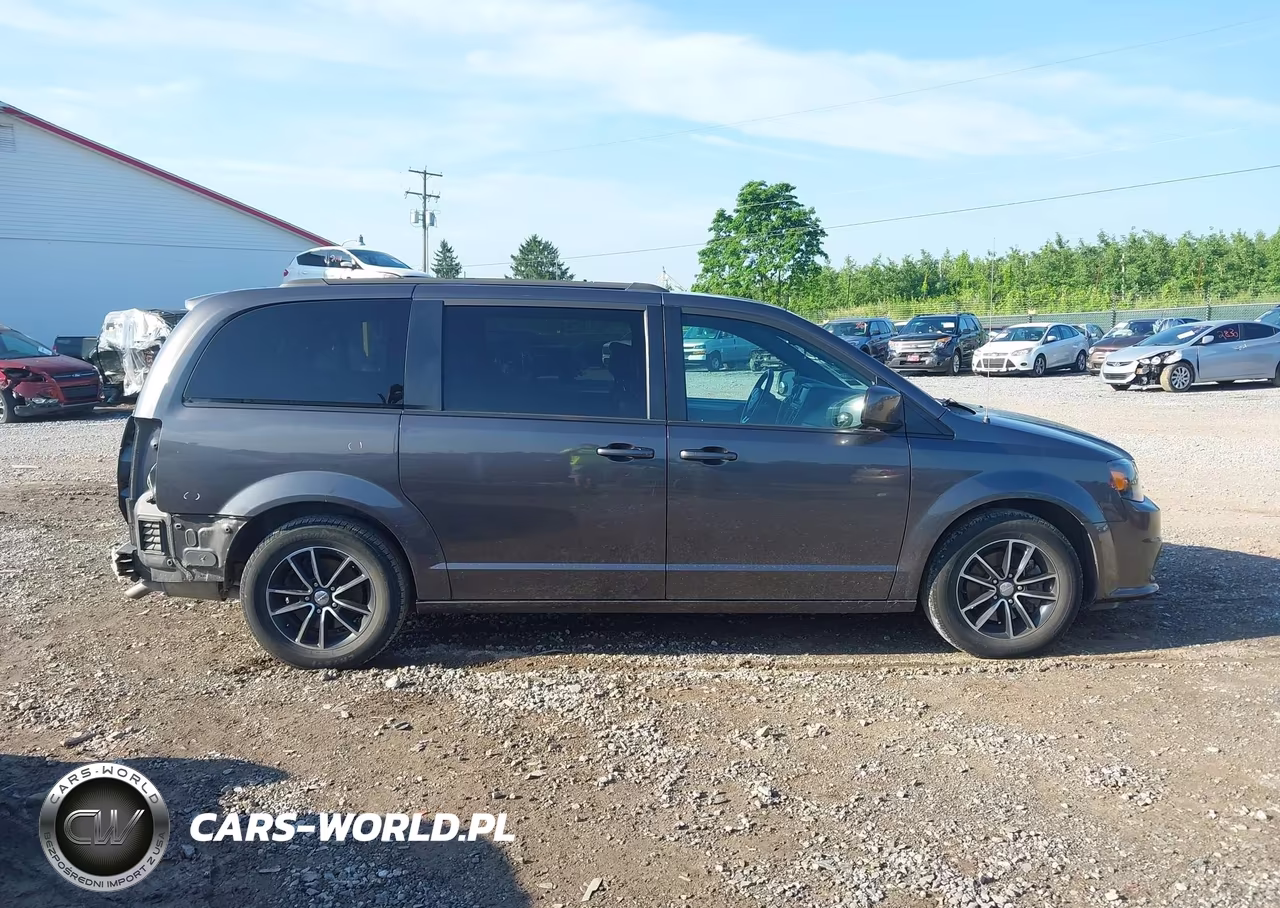 2018 Dodge Grand Caravan Gt VIN:2C4RDGEG9JR202286 - 13