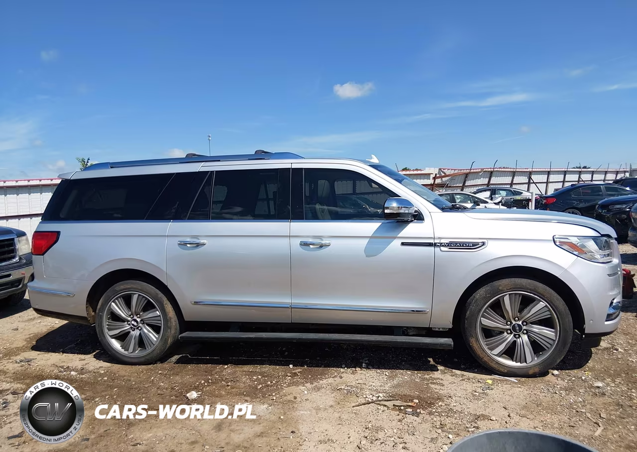 2018 Lincoln Navigator L Black Label VIN:5LMJJ3TT4JEL18385 - 13