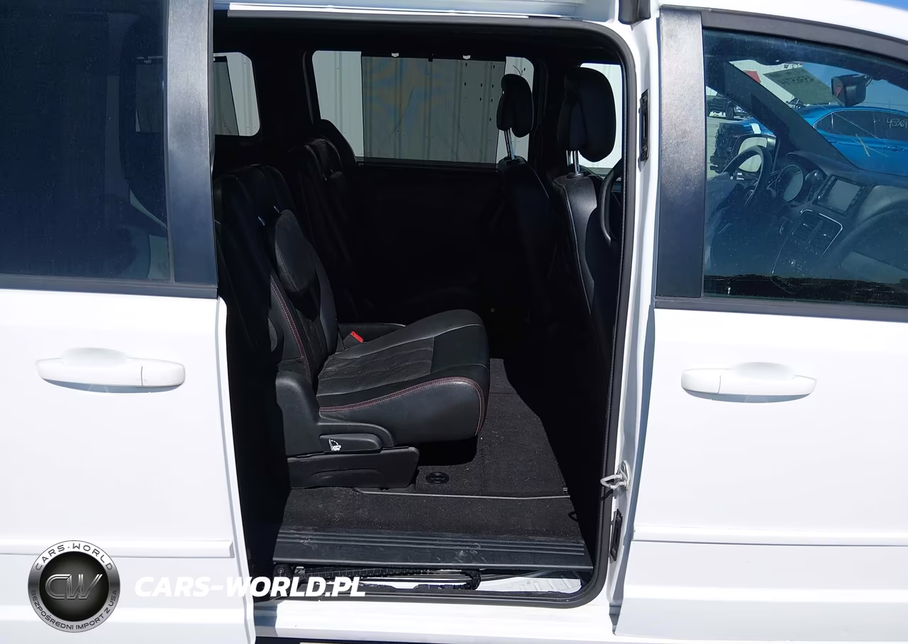 2017 Dodge Grand Caravan Gt VIN:2C4RDGEGXHR865389 - 8