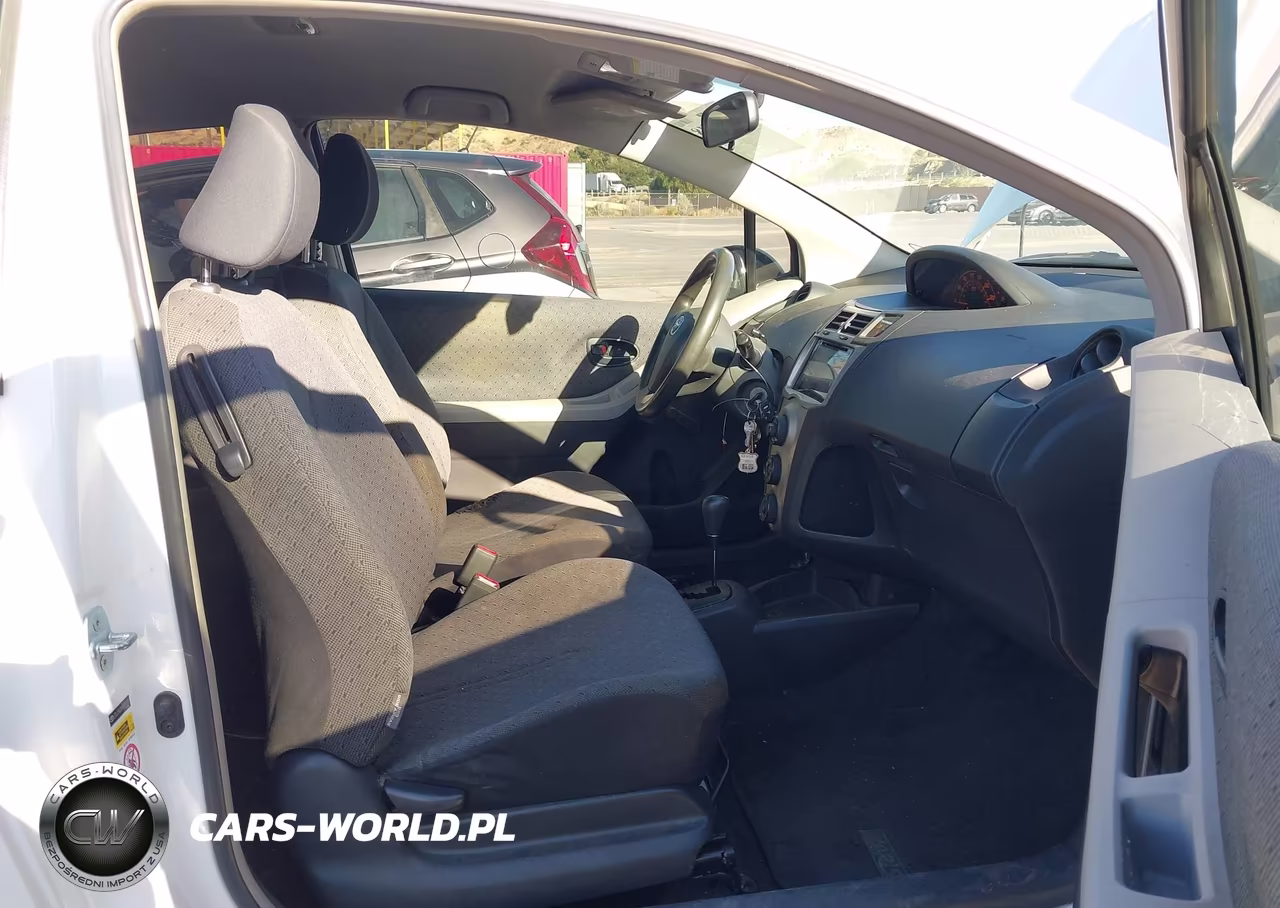 2009 Toyota Yaris VIN:JTDJT903X95225097 - 5