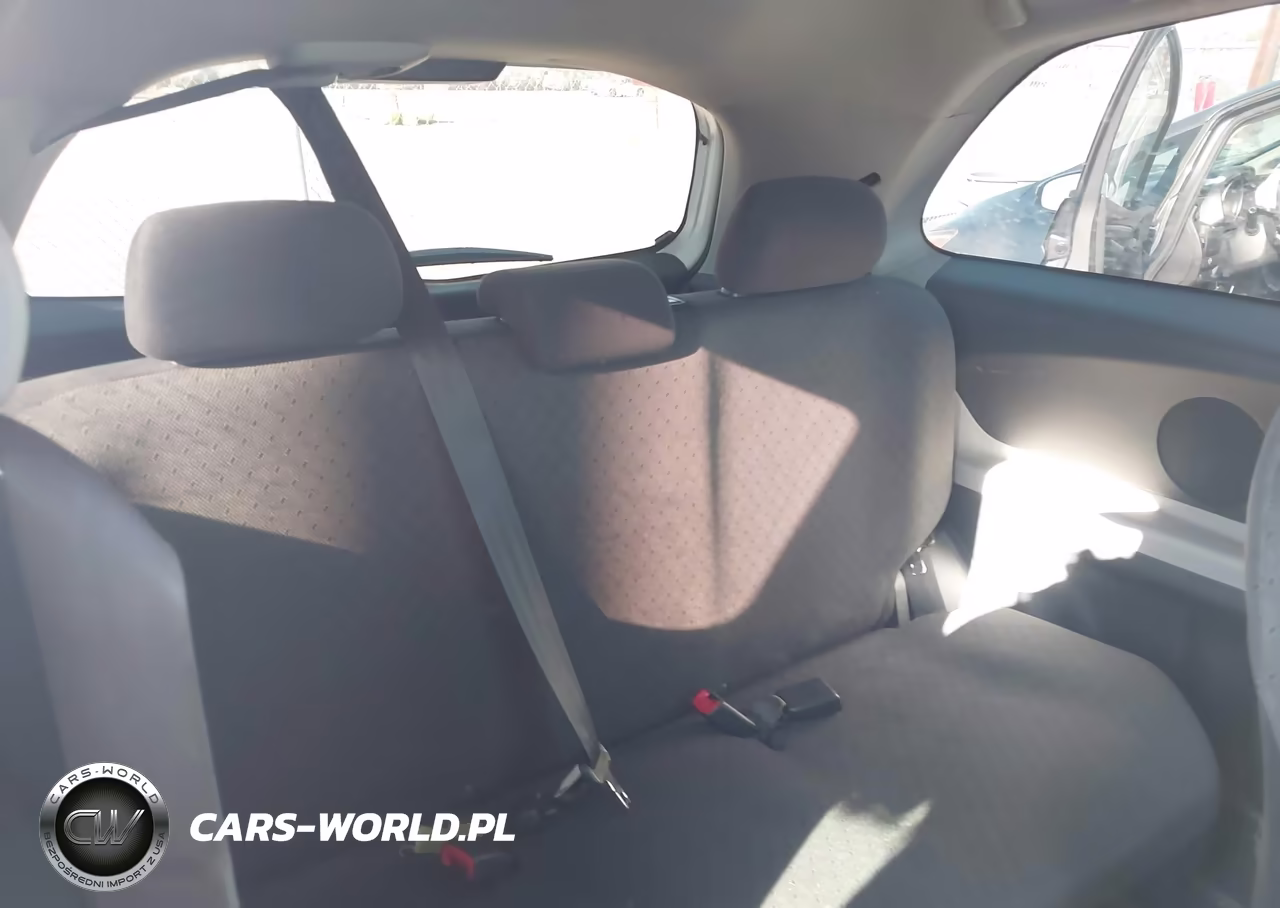 2009 Toyota Yaris VIN:JTDJT903X95225097 - 8