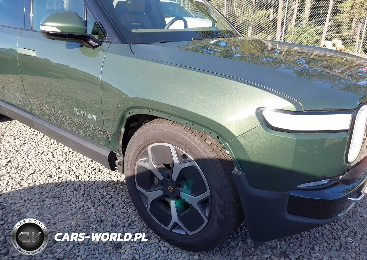 2023 Rivian R1T Adventure-Adventure Dual Motor Large Pack-Adventure Dual Motor Max Pack VIN:7FCTGBAA6PN029439 - 6