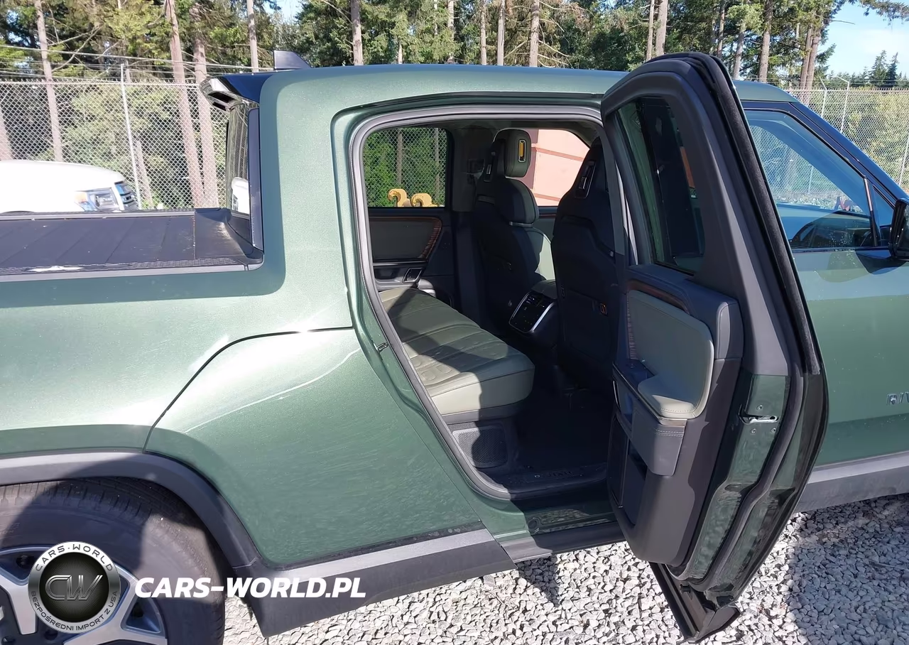 2023 Rivian R1T Adventure-Adventure Dual Motor Large Pack-Adventure Dual Motor Max Pack VIN:7FCTGBAA6PN029439 - 8