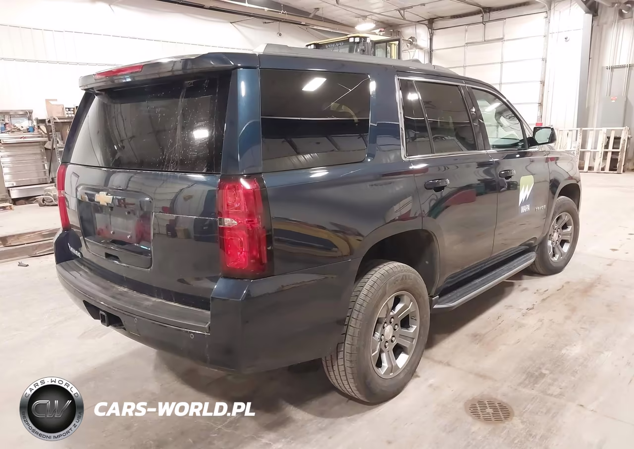 2018 Chevrolet Tahoe Ls VIN:1GNSKAKC1JR289281 - 4