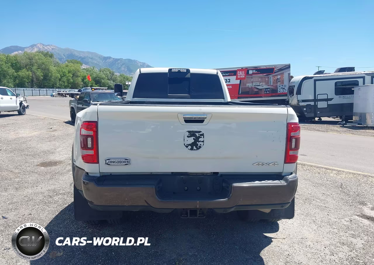 2021 Ram 3500 Limited Longhorn 4X4 8' Box VIN:3C63RRKL5MG617529 - 14