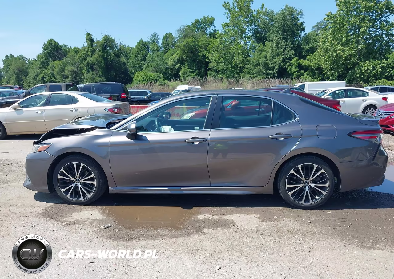 2019 Toyota Camry Se VIN:4T1B11HK7KU263465 - 14