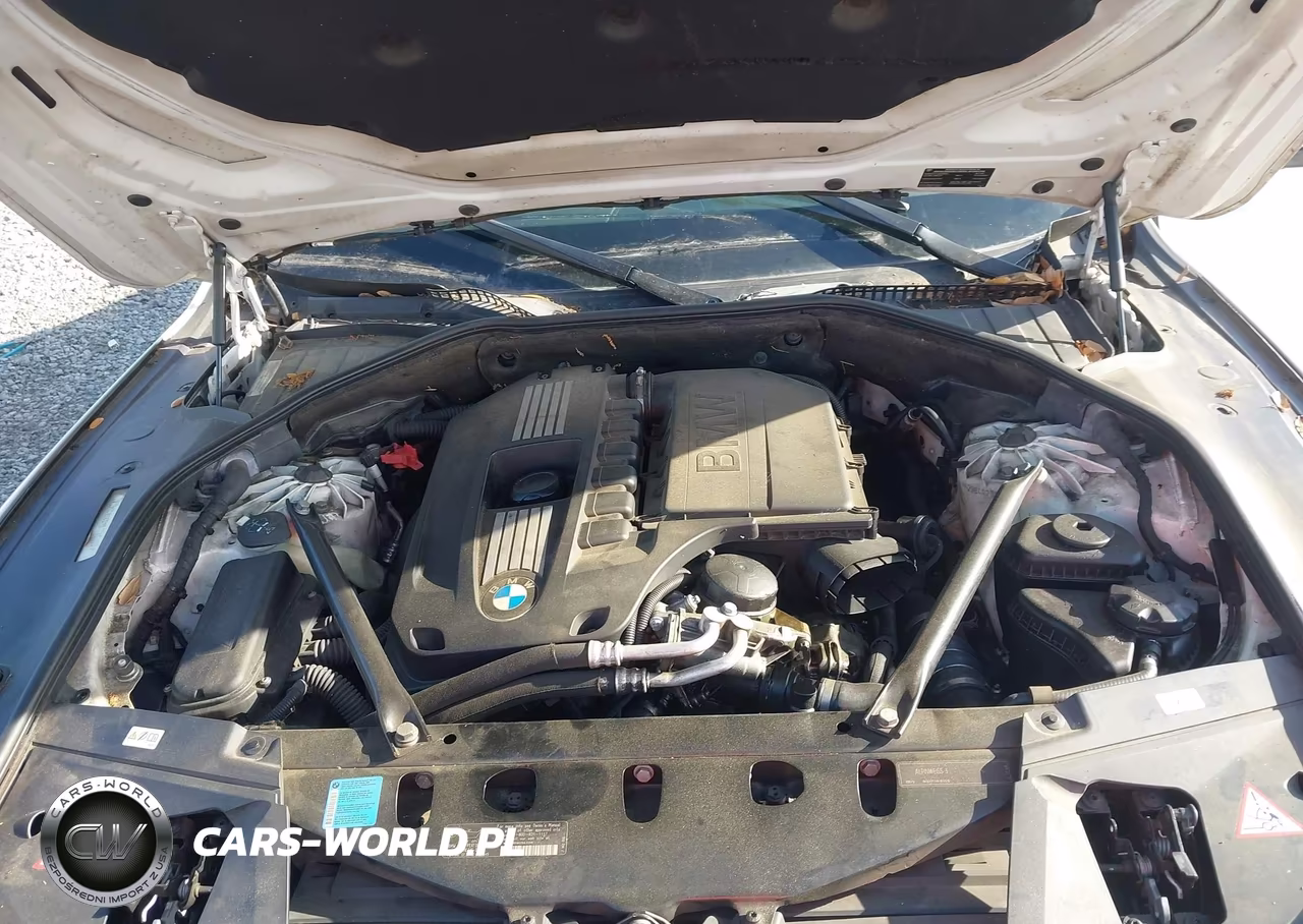 2011 BMW 740I VIN:WBAKA4C51BC392439 - 10