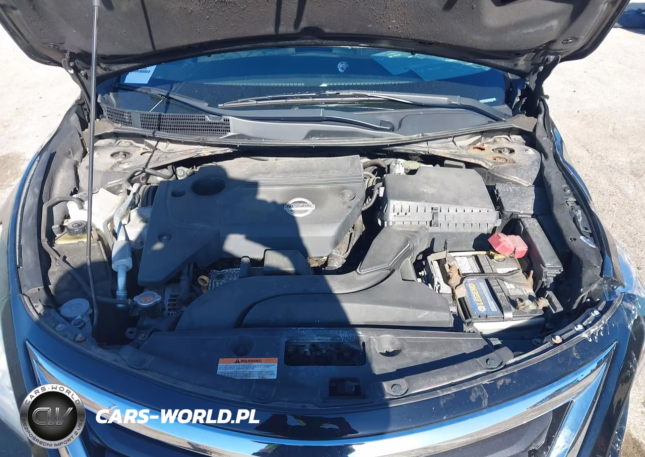 2015 Nissan Altima VIN:1N4AL3AP7FC267786 - 10