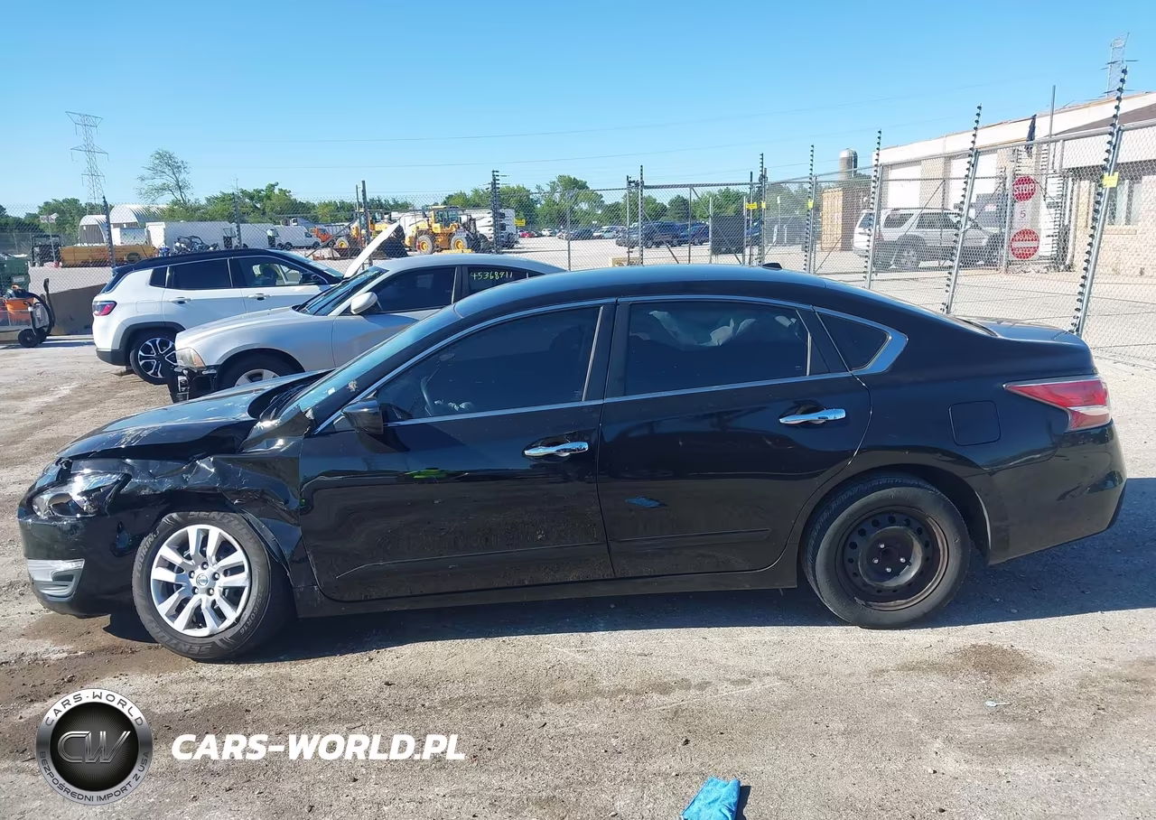 2015 Nissan Altima VIN:1N4AL3AP7FC267786 - 14